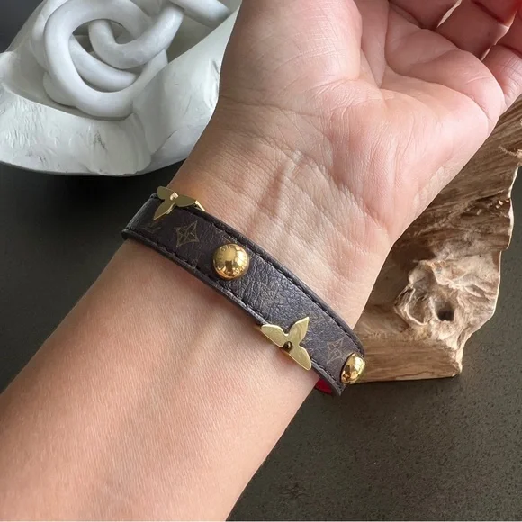 Louis Vuitton Red Brown Bracelet with Gold Accents - Picture 5 of 12